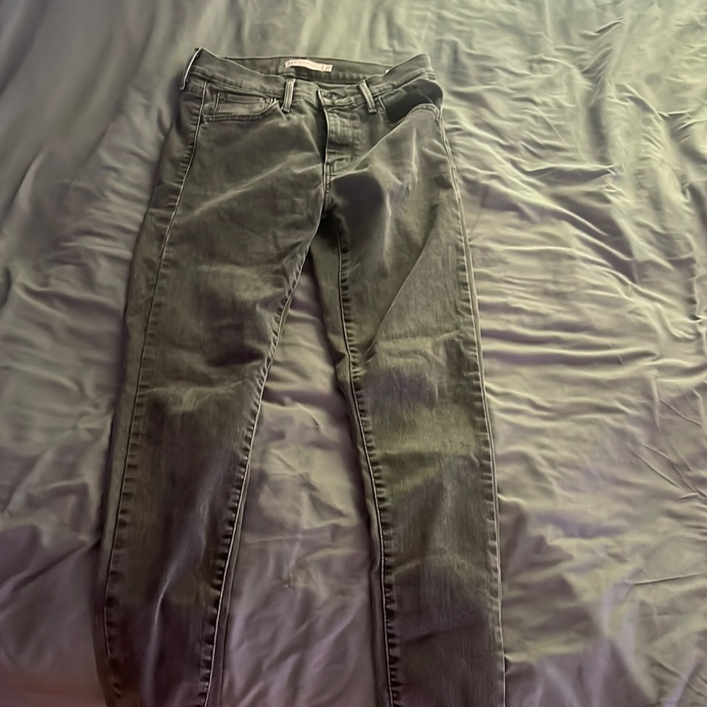 Black skinny jeans